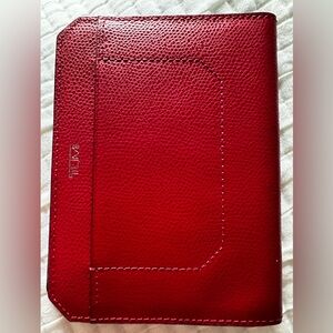 Tumi Passport